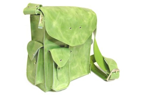 Grüne Tasche aus Kalbleder Modell Adventure